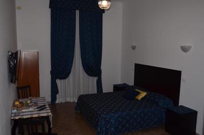 Ines Downtown B&B