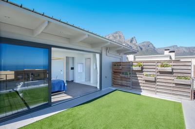 Amara 2 -Designer Penthouse with Solar Power