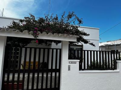Anastasia's HOUSE DELFINO