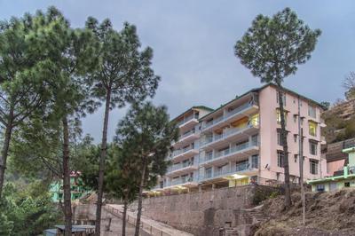 Four Bedrom House Kasauli I The Mountain Mansion I Serviced Villa I Party & Music I Sky Bonfire I Kasauli By Exotic Stays