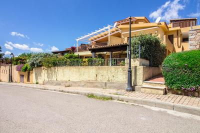 Golfo Aranci - Sea View Apartment with Veranda!