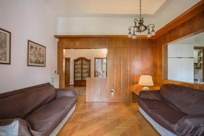 Spacious 3 Bedroom Apartment
