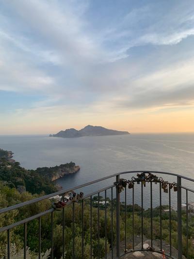 Victoria Luxury Apartment