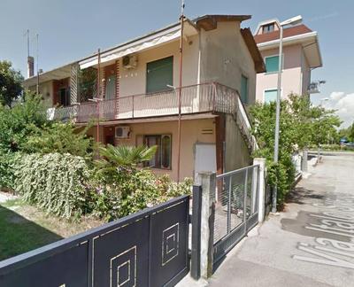 Jesolo Budget! Free parking 2 Comodo appartamento