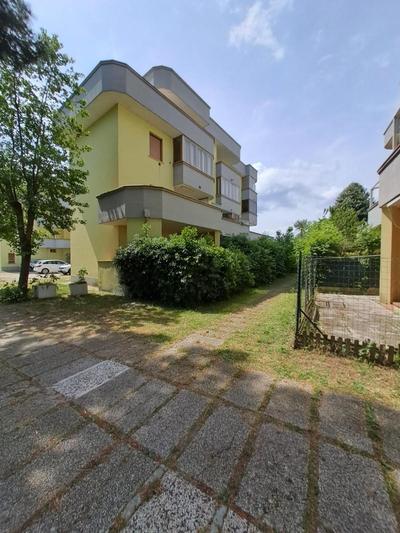 Cosimo & Tina House