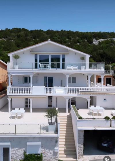 Villa Perla