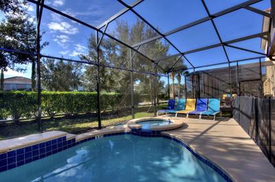 All Vacation Large Pool Home w-Cinema-Bowling Alley-Sleep 40