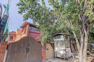 Hotel O White Elephant Inn