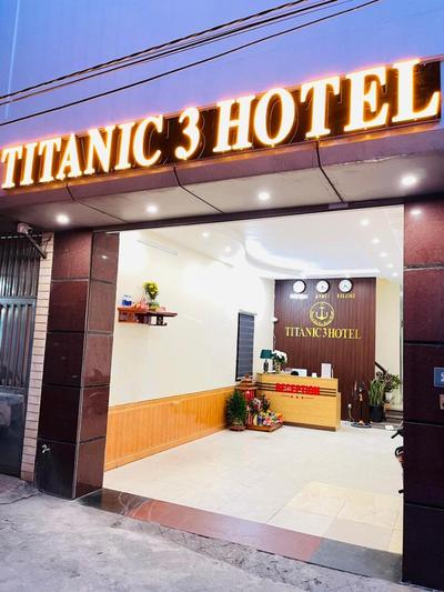 TITANIC 3 HOTEL