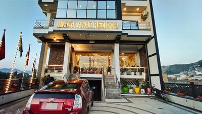 Hotel Swat Rezidor by Khan Familia Travels