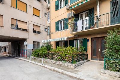 Studio apartment Adrian