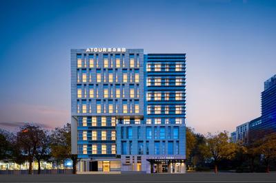 Atour Light Hotel Shanghai Daning International Shibei High-tech Park
