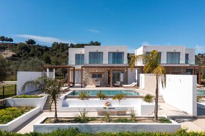 Luna Llena Villas