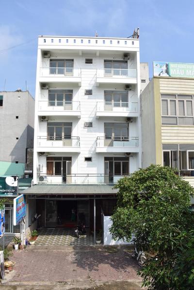 Hương Dung Hotel - Restaurant