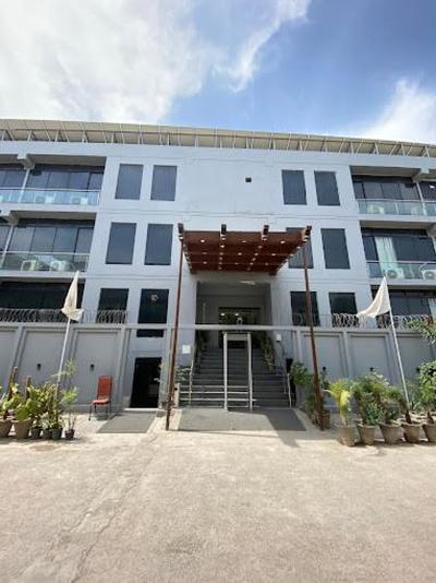 Bling International Hotel Multan