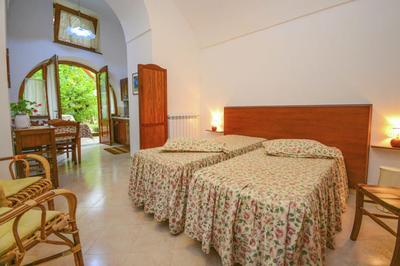 Comfortable House with Sea View in Sorrento