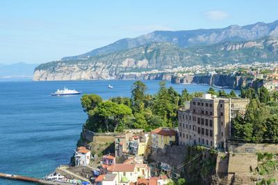 Cosy Apartment in Sorrento – 35 m² with Sea View