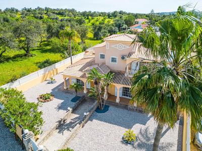 Villa Dubai by Algarve Vacation