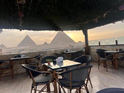 Pyramids sun hotel