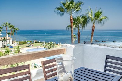 PL - Beachfront seaview aptm – Playa de la Lucera