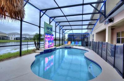 All Vacation Mansion w Spa-Pool-Cinema Sleep 40