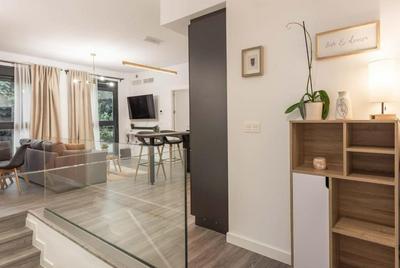 Modern unit with view