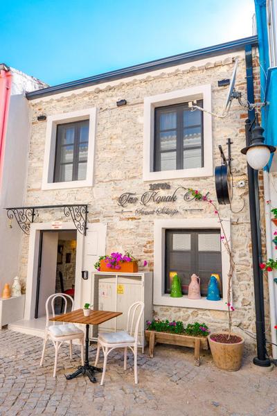 1870's Taş Konak Otel - Sanat Sokağı