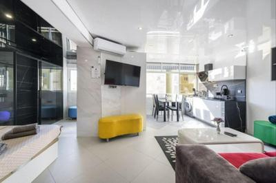 True Colours Apartment , City Center Torremolinos BY NAMASTE ELITE