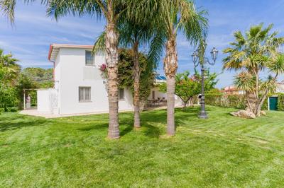 Apulia Shanti house con piscina