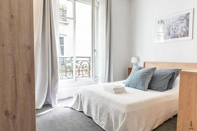 Montmartre Apartments - Degas