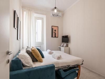 The Best Rent - Spacious one-bedroom apartment near Colosseum
