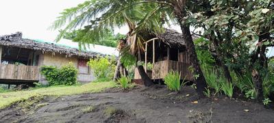 Yasur View Bungalow and Tree House
