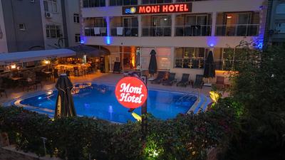Moni Hotel