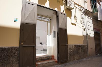 B&B Vesuvius Central
