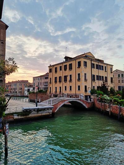 Ca' Dino Venice - Canal View