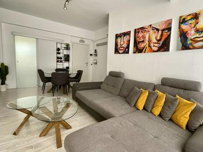 Santa Cruz Luxury Low-Cost Apartment with Terrace & Views