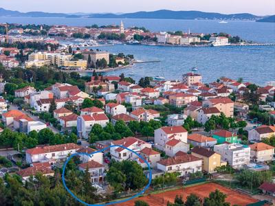 Villa B&D ZADAR for the complete pleasure of vacation !HEATED! PRIVATE POOL! Green oasis in the CENTER of ZADAR, 100m from the SEA