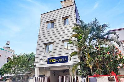 FabHotel Galaxy Airport Inn, Airport Road