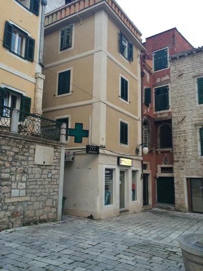Old Town Apartment