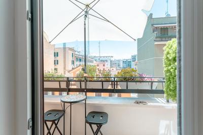 ELI APARTMENT