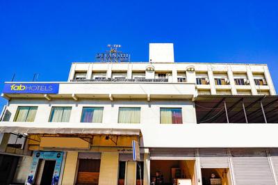 FabHotel Devanshi Inn