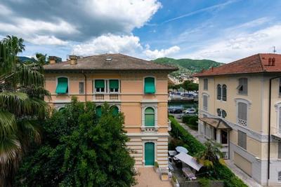 Casa Roberto - Centrale vista porto Carlo Riva