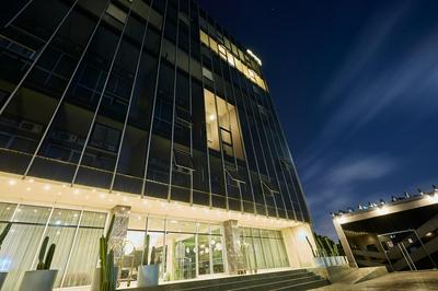 Kwarleyz Residence Hotel & Suites