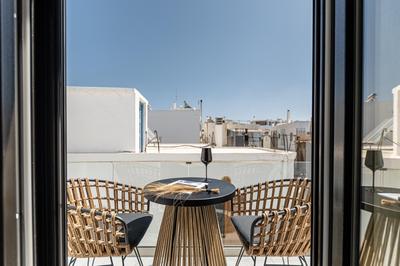 V Luxury Apartments Naxos
