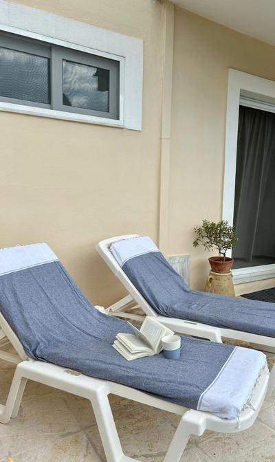 Ansolive Retreats