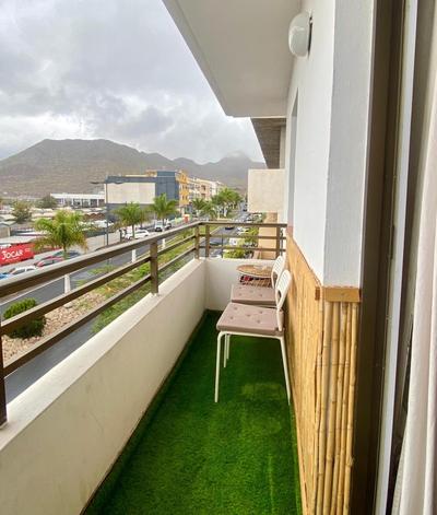Cozy Urban Escape 1BR Near Tenerife South Airport