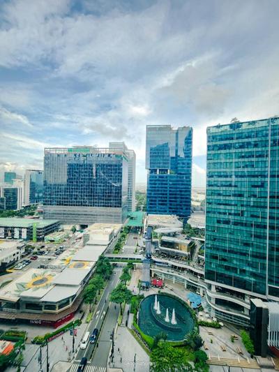Angeliz Suites, Spacious Open Plan and Spectacular View at the 19th, Walk to Uptown Mall