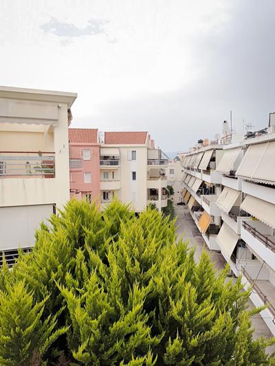 Blue Horizon, the apartment