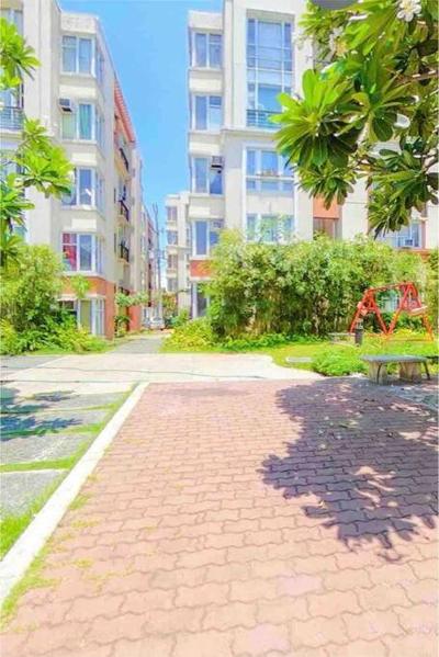 Budget 2 Bedroom with Free Parking near NAIA