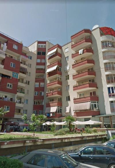 Lydia's 3 bedroom flat in Tirana